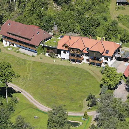 Apartment Large In Urberg